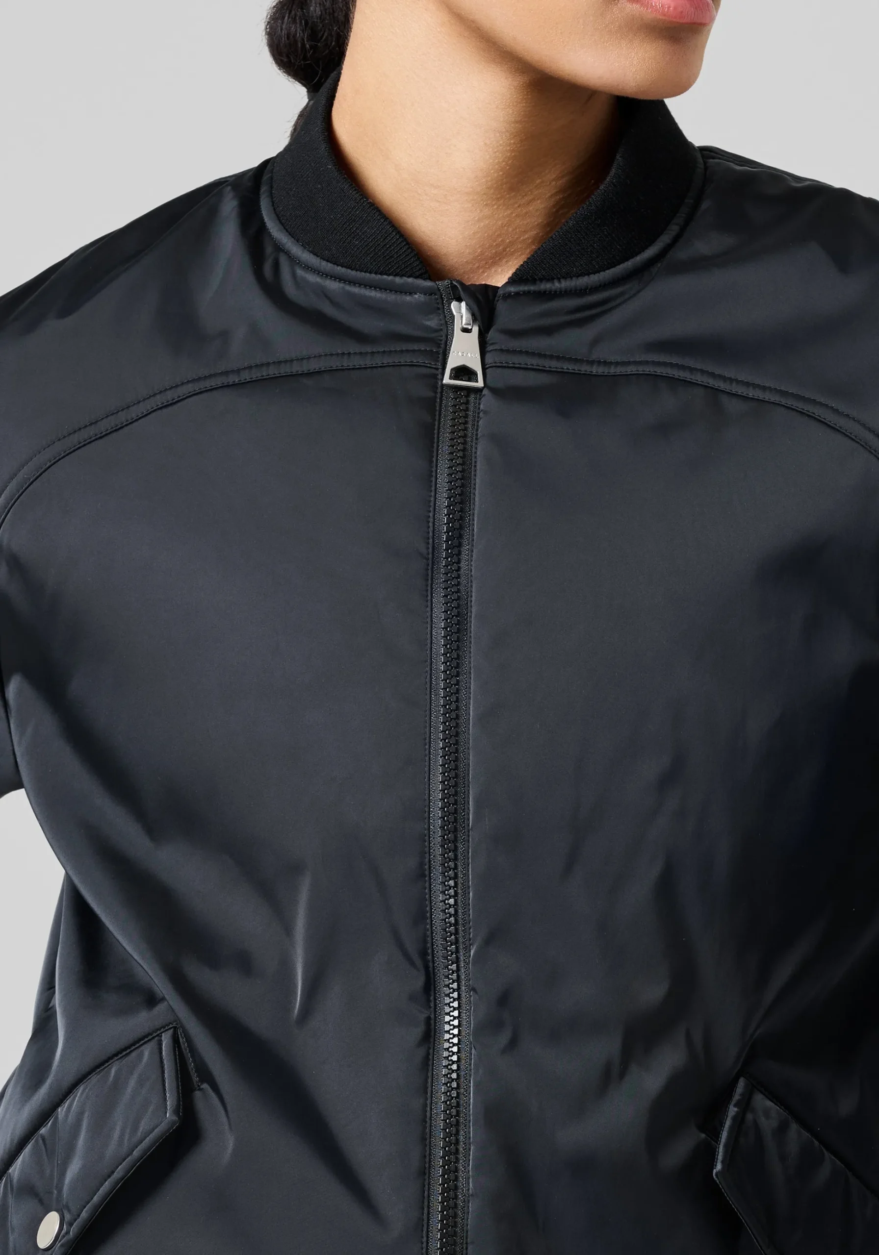 Elevation Padded Jacket - Black