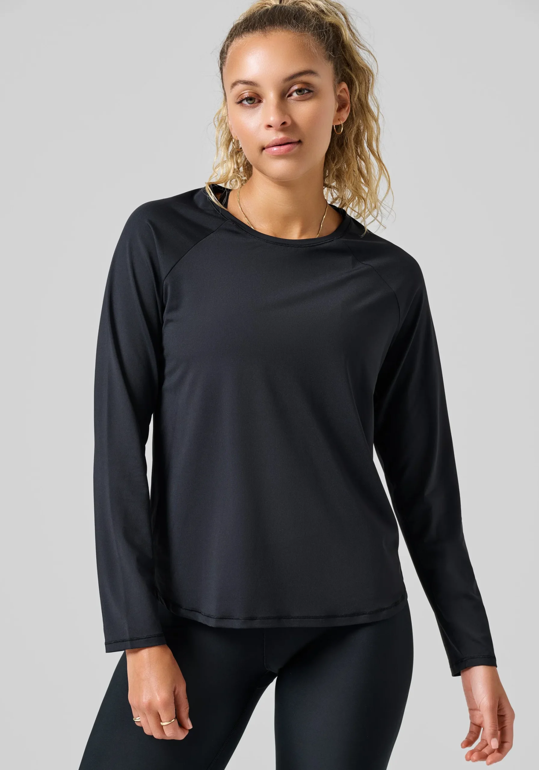 Essential Long Sleeve - Black
