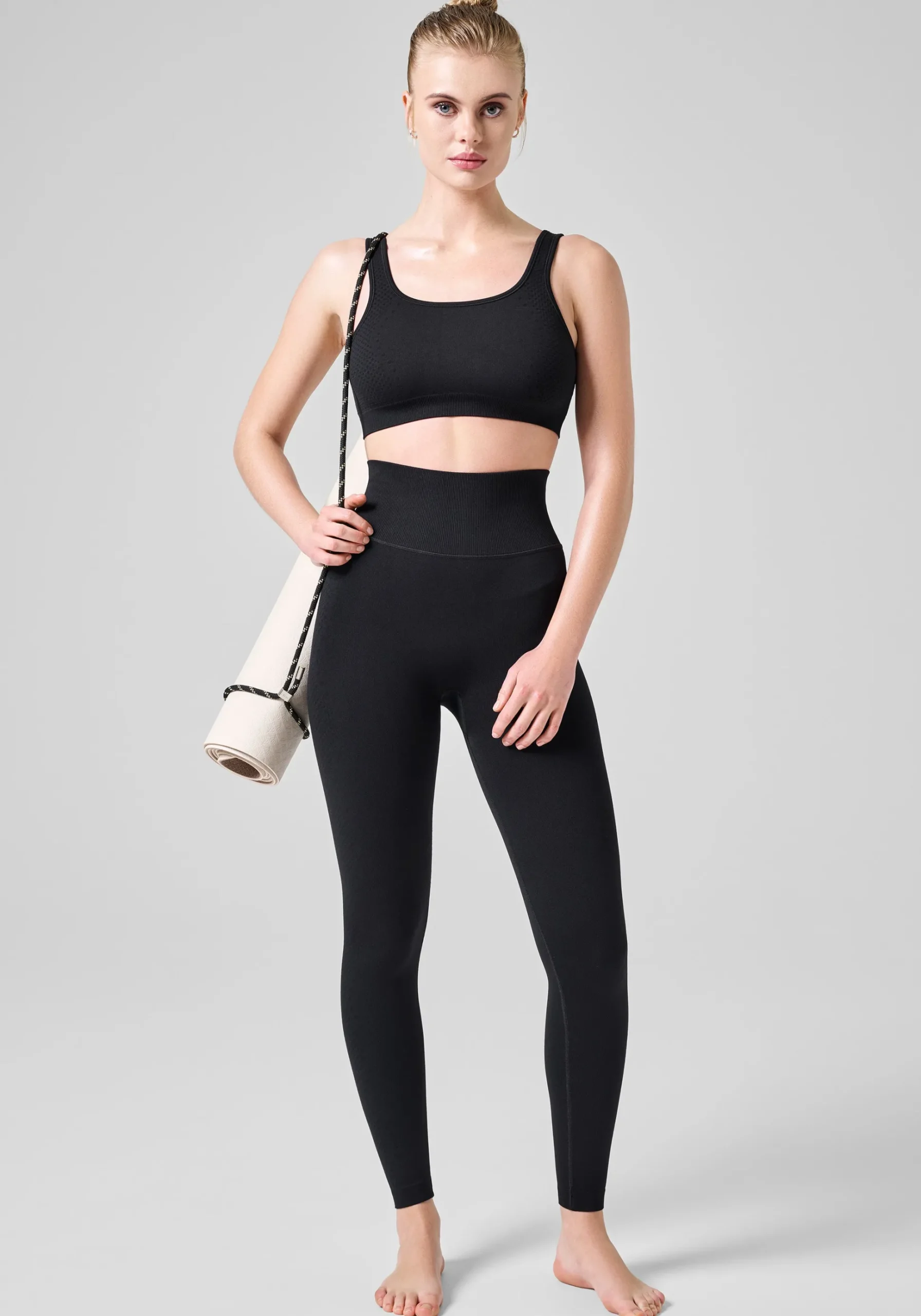 Scallop High Waist Seamless Tights - Black
