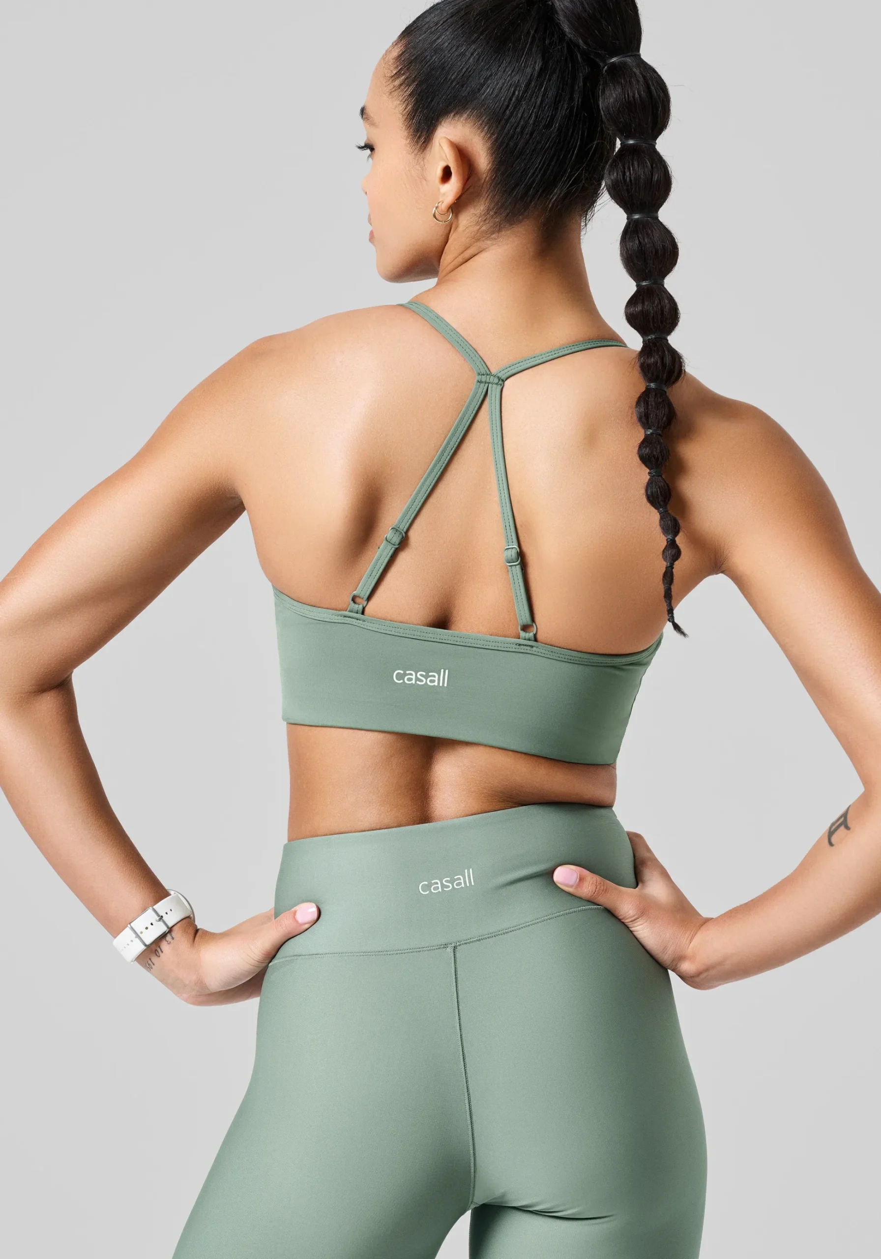 Sleek Strappy Sports Bra - Dusty Green